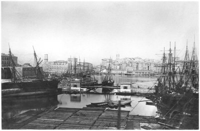 Uitzicht op de haven van Marseille, eind 19e eeuw door French Photographer